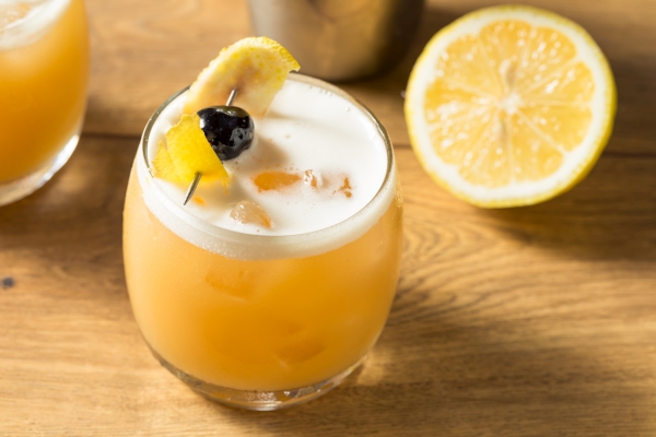 Kokteil Amaretto Sour